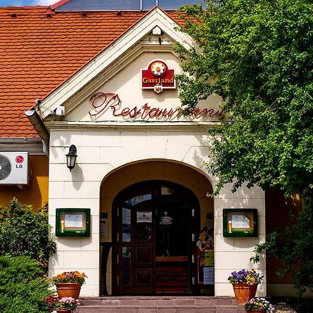 Gastland M0 Hotel & Conference Center Szigetszentmiklós Buitenkant foto