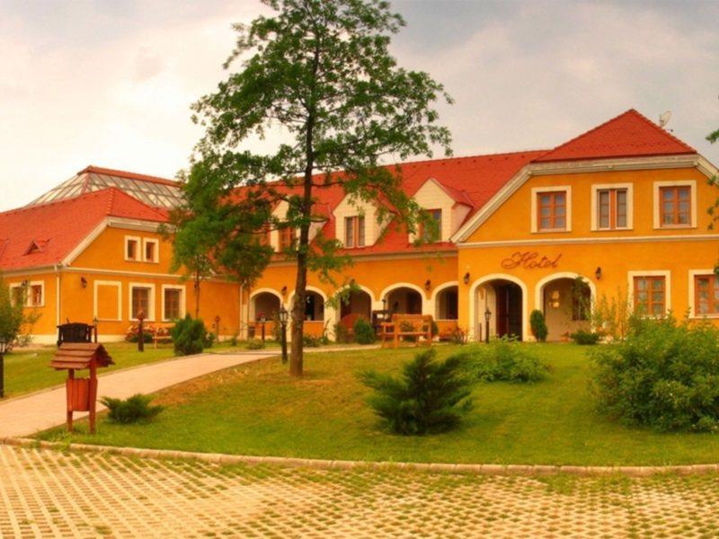Gastland M0 Hotel & Conference Center Szigetszentmiklós Buitenkant foto